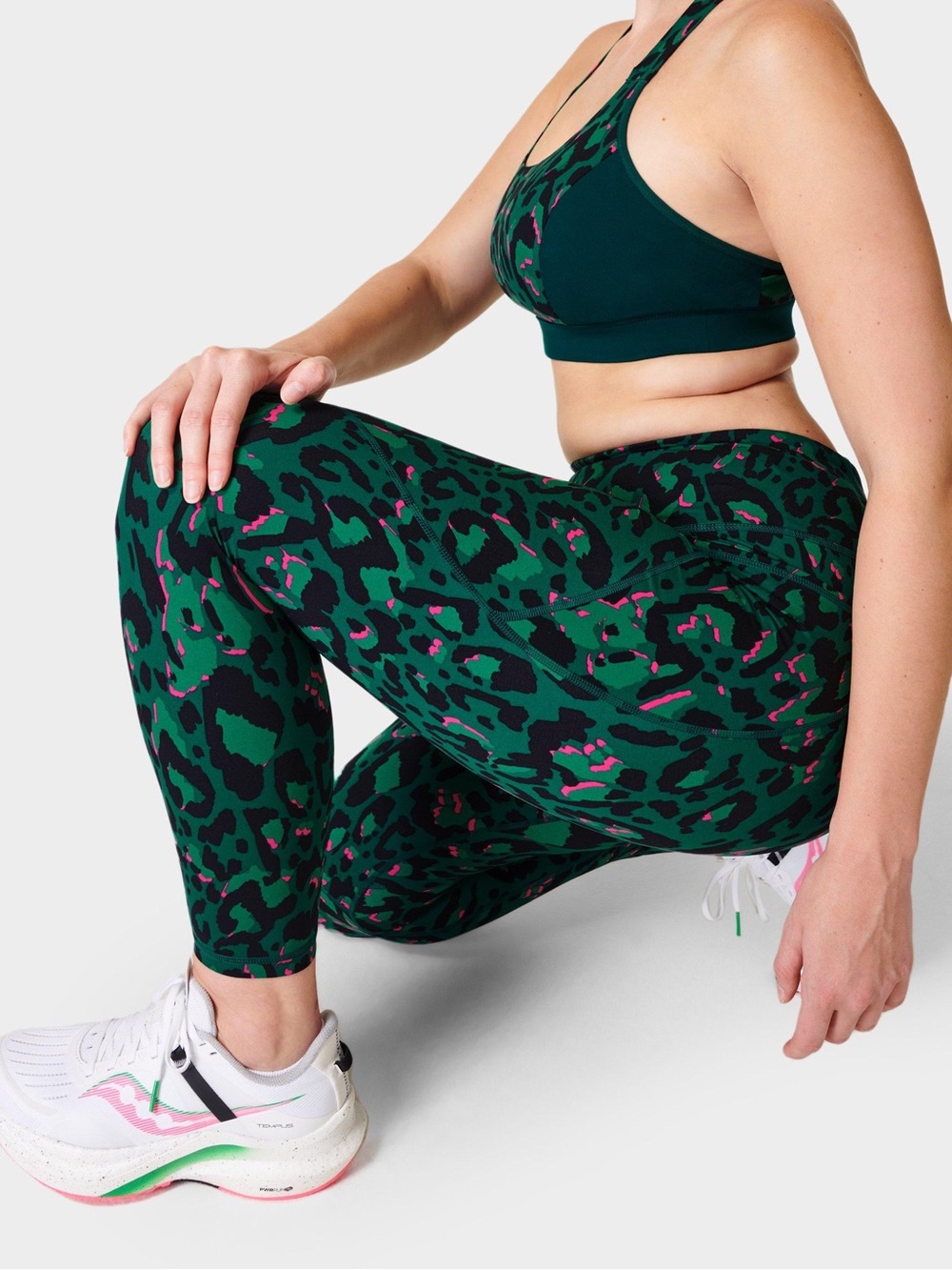 Sweaty Betty Power 7/8 Workout Leggings
S Green Brushstroke Leo Print EUC
